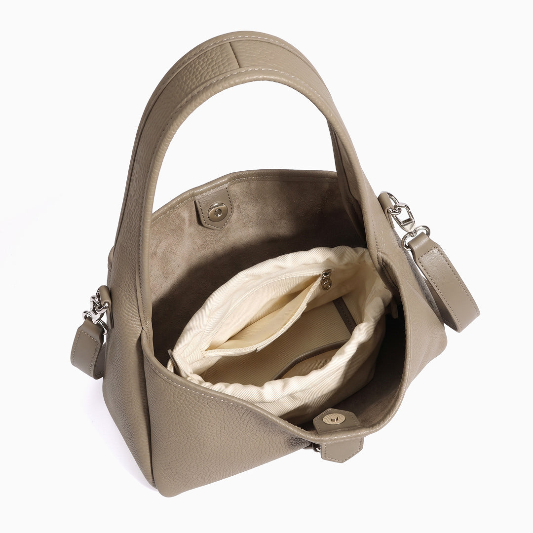 Verissenne Shoulder Bag