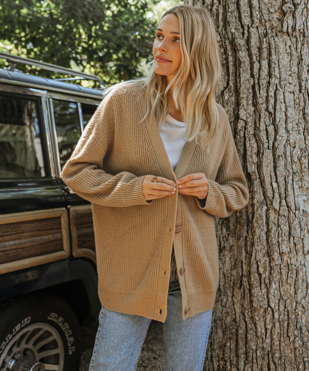 Freya - Elegant Cashmere Cardigan